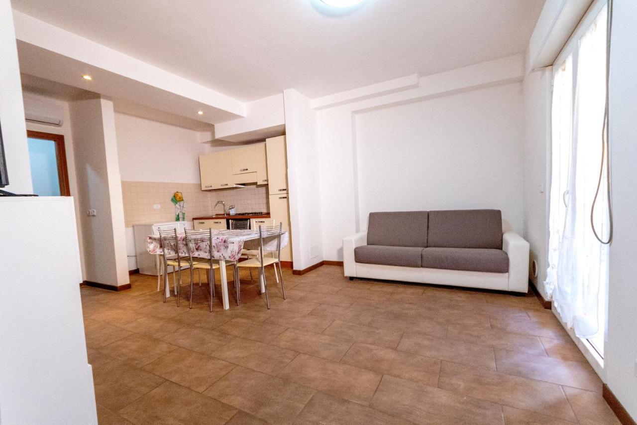 Residence Palazzo Sayonara Tortoreto Εξωτερικό φωτογραφία