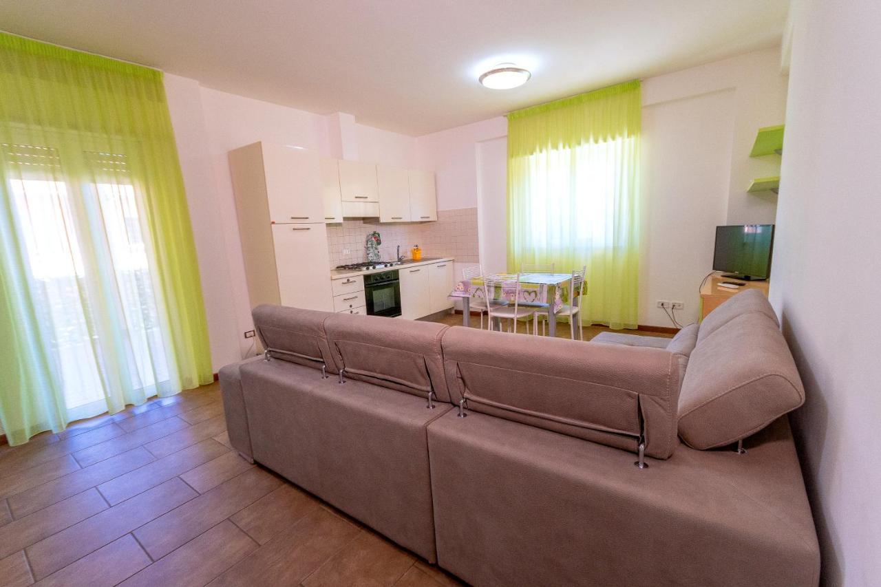 Residence Palazzo Sayonara Tortoreto Εξωτερικό φωτογραφία