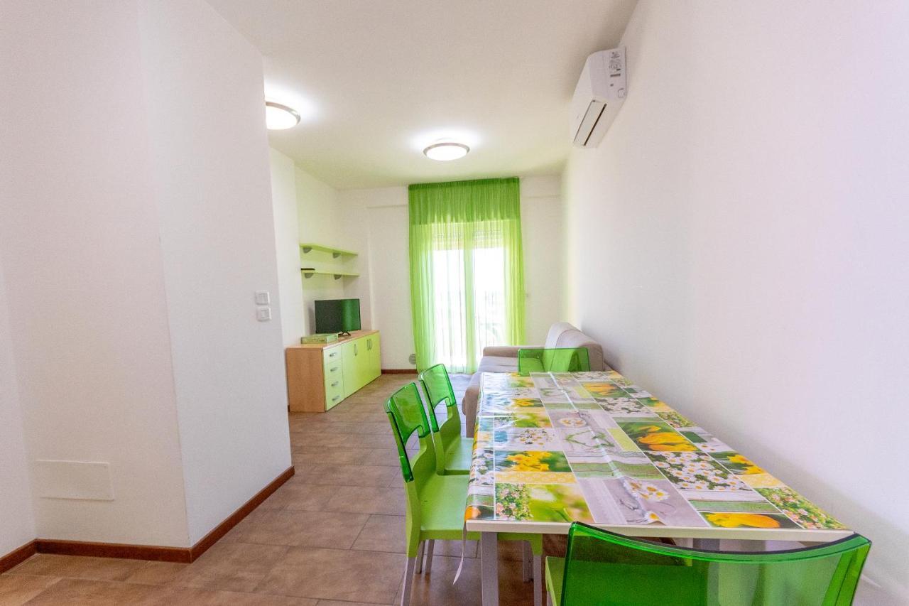 Residence Palazzo Sayonara Tortoreto Εξωτερικό φωτογραφία