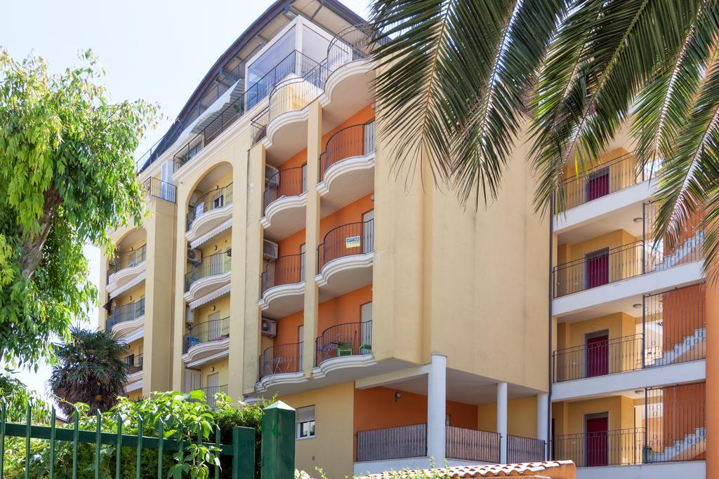 Residence Palazzo Sayonara Tortoreto Εξωτερικό φωτογραφία