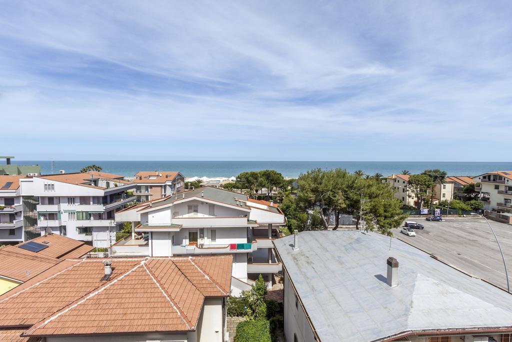 Residence Palazzo Sayonara Tortoreto Εξωτερικό φωτογραφία
